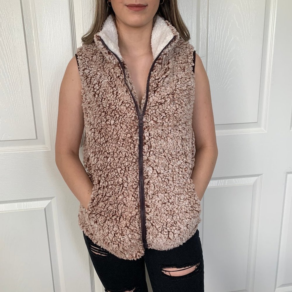zippered vest